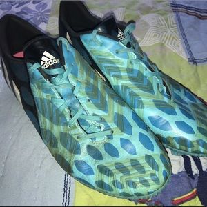 Adidas predator